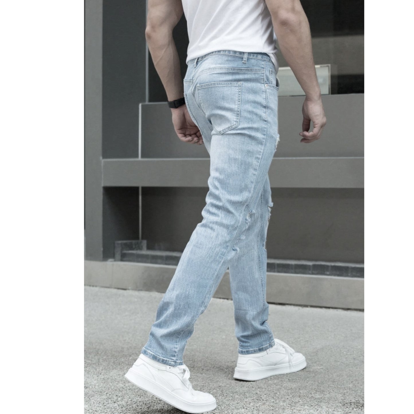 SHEIN - Men Ripped Washed Jeans