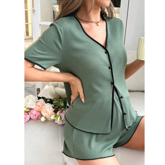 SHEIN - Maternity Contrast Binding Button Front Pajama Set