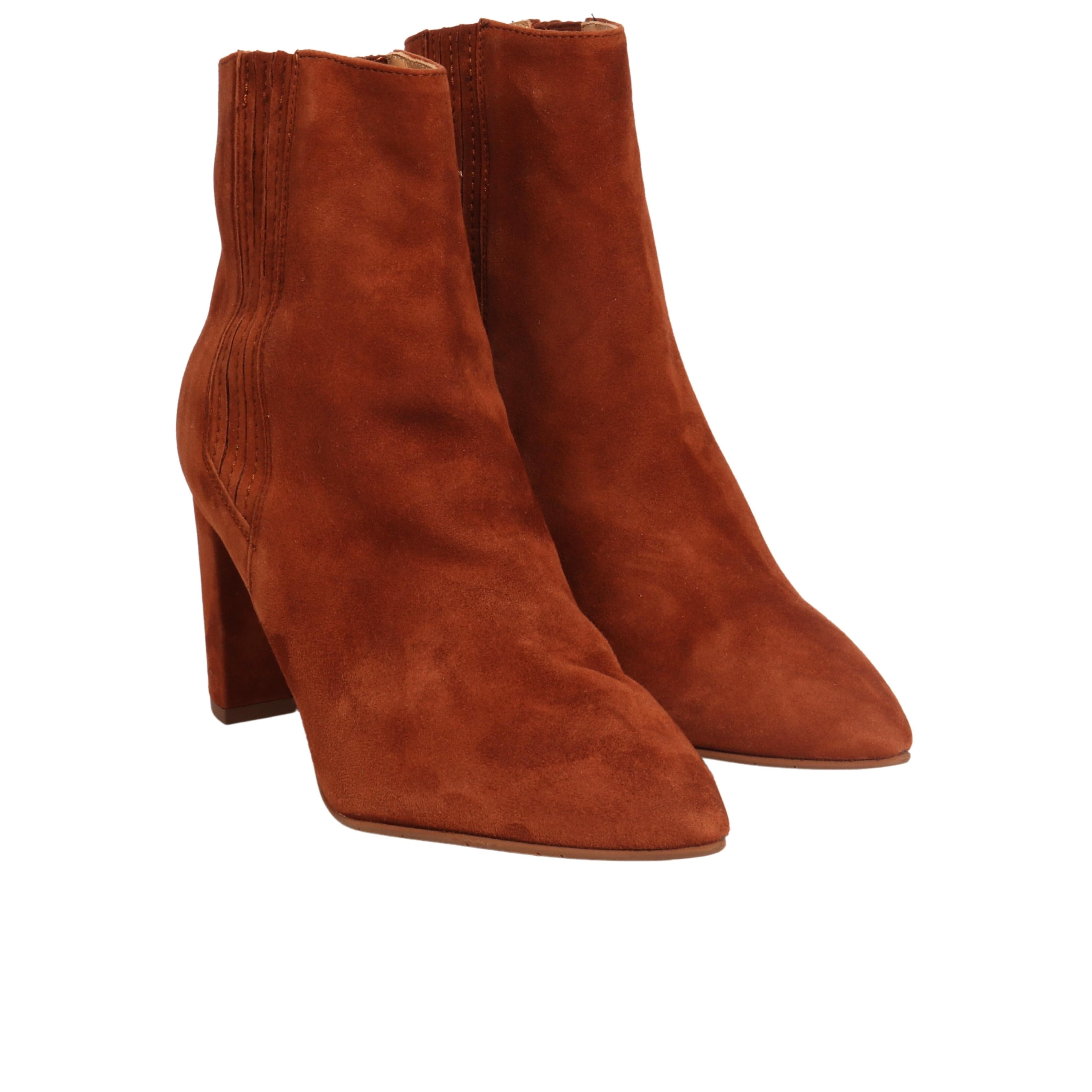 Aquatalia booties deals