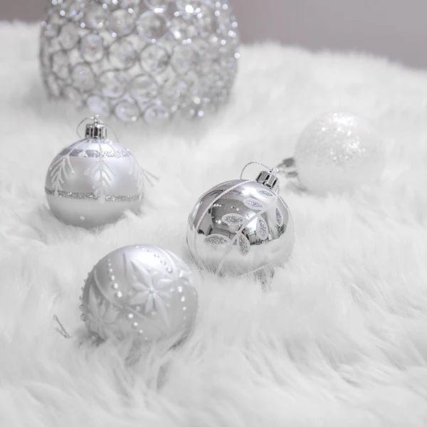 BRANDS & BEYOND Christmas Decoration Christmas Silver & White Baubles Set of 24