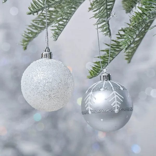 BRANDS & BEYOND Christmas Decoration Christmas Silver & White Baubles Set of 24