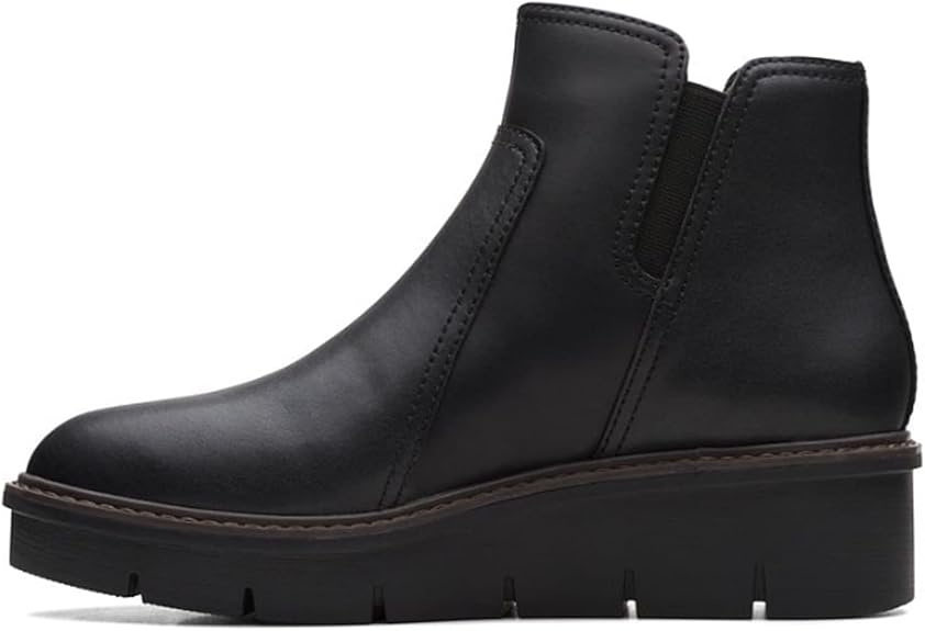 CLARKS Womens Shoes 38 / Black CLARKS - Airabell Zip Ankle Boot