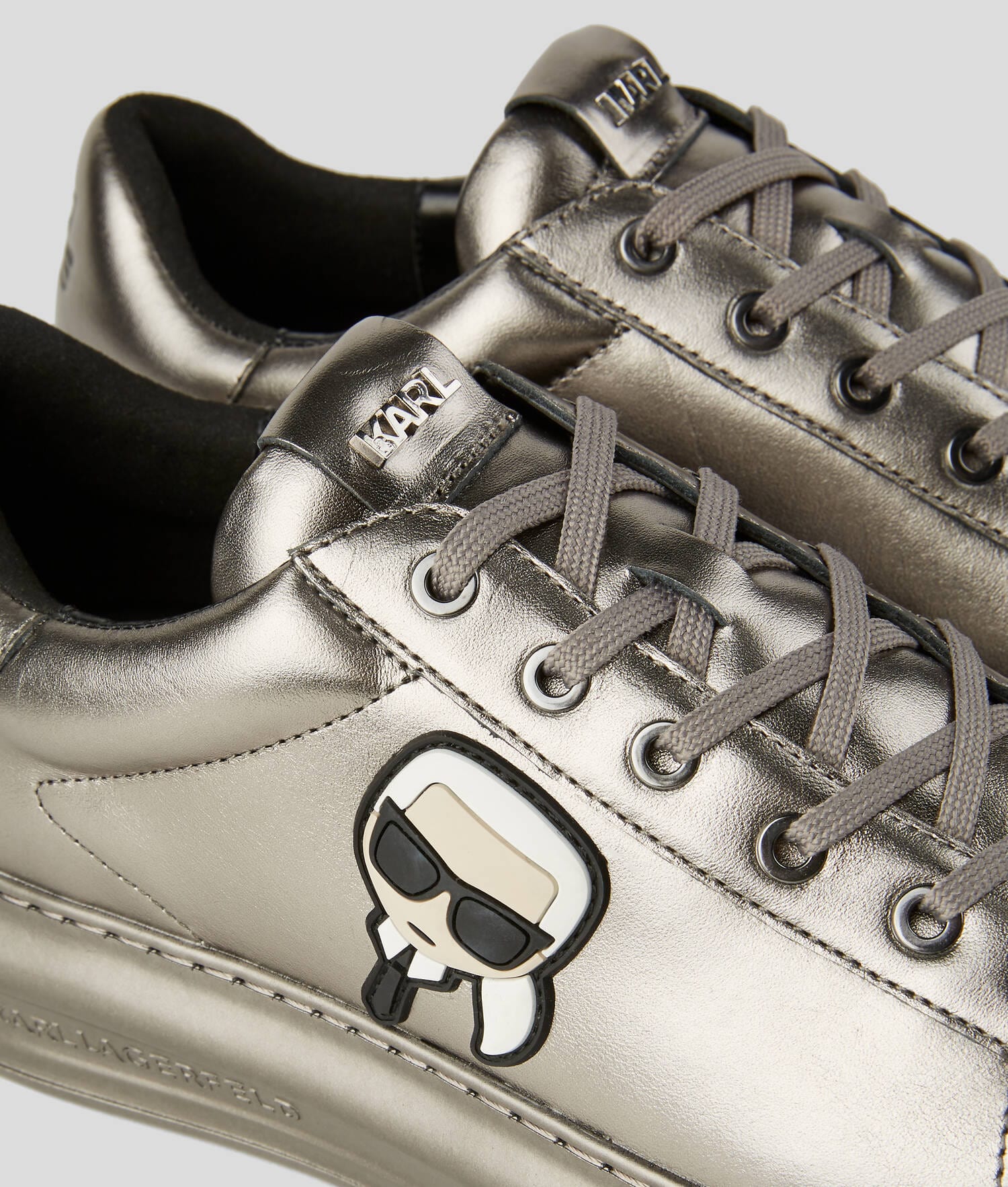 KARL LAGERFELD Mens Shoes 42 / Silver KARL LAGERFELD - Kapri Metallic Sneakers