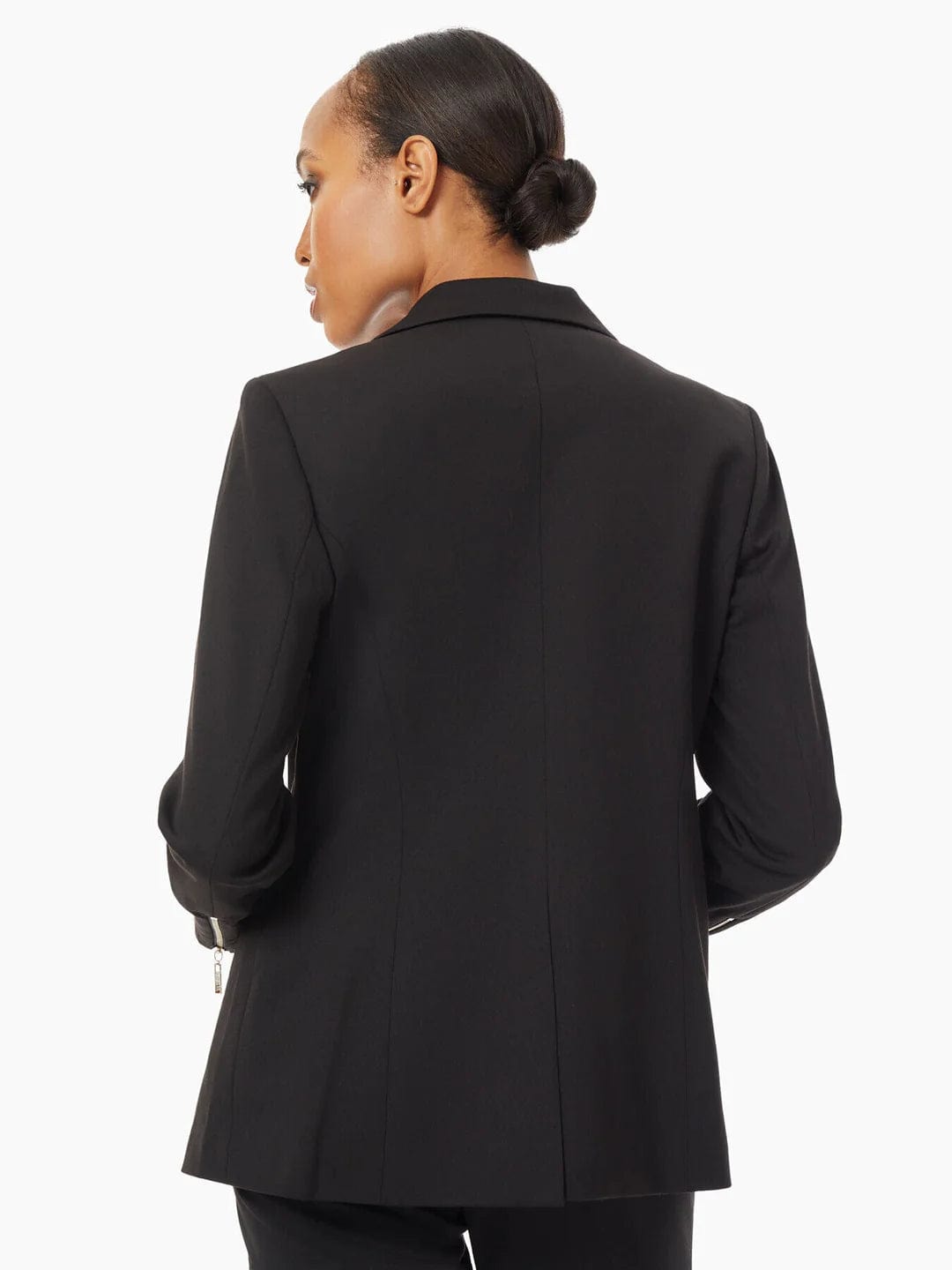 https://brandsandbeyond.me/cdn/shop/files/kasper-womens-jackets-kasper-zipper-sleeve-detail-ponte-blazer-32059592343587.webp?v=1693215844&width=1946