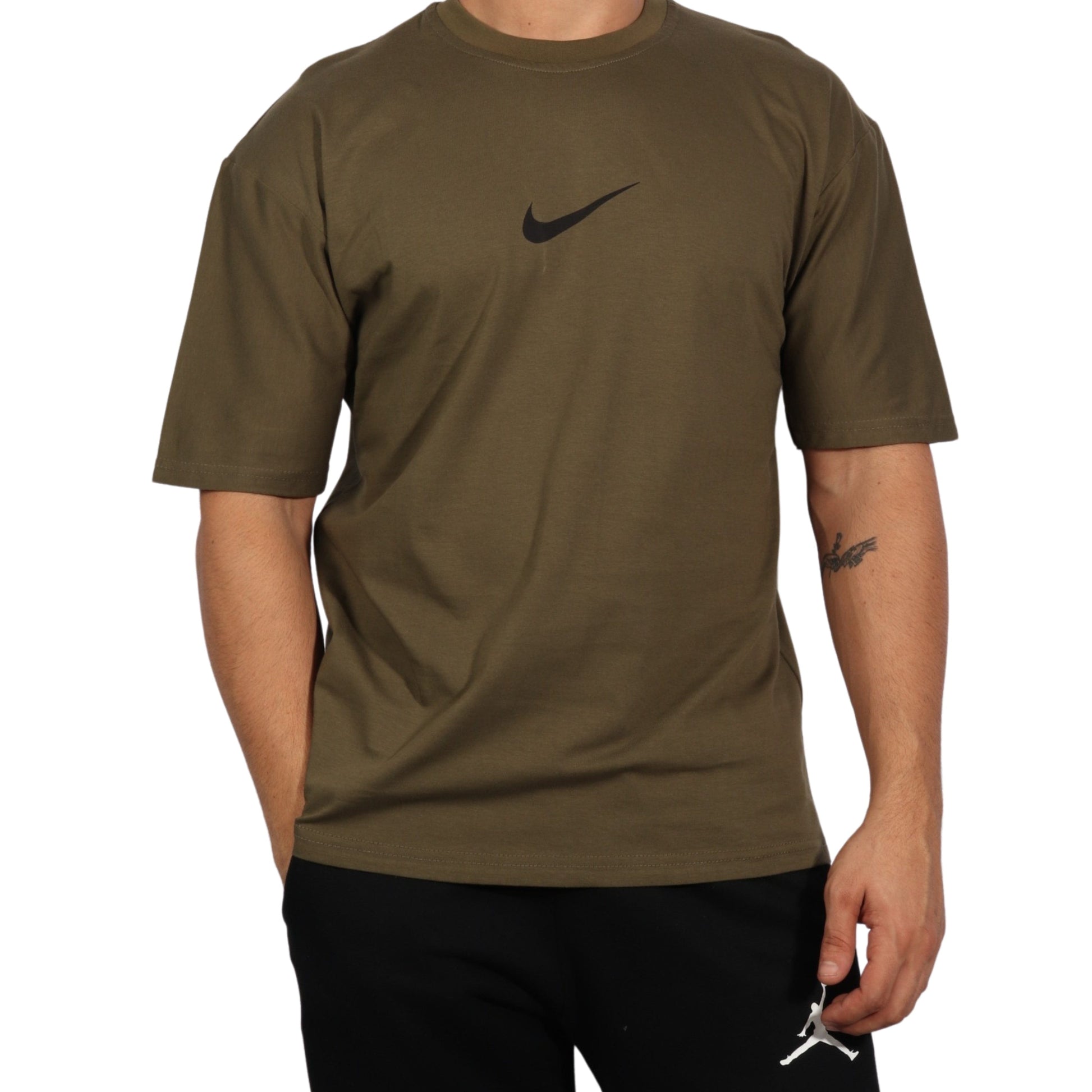 Nike Men Sportswear Premium Essentials Tee (rough green / black)