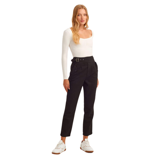 OXXO Womens Bottoms OXXO - Belt Detailed Carrot-Fit pant