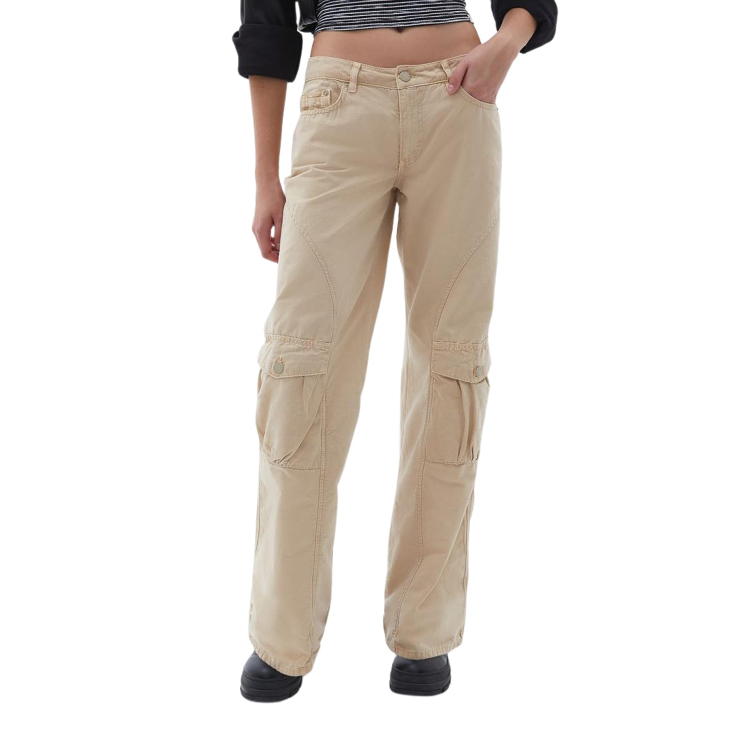 OXXO Womens Bottoms OXXO - Low Rise Baggy Fit Cargo Pants