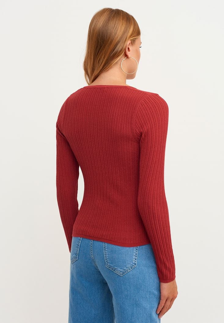 OXXO Womens Tops OXXO - V Neck Knitted Sweater