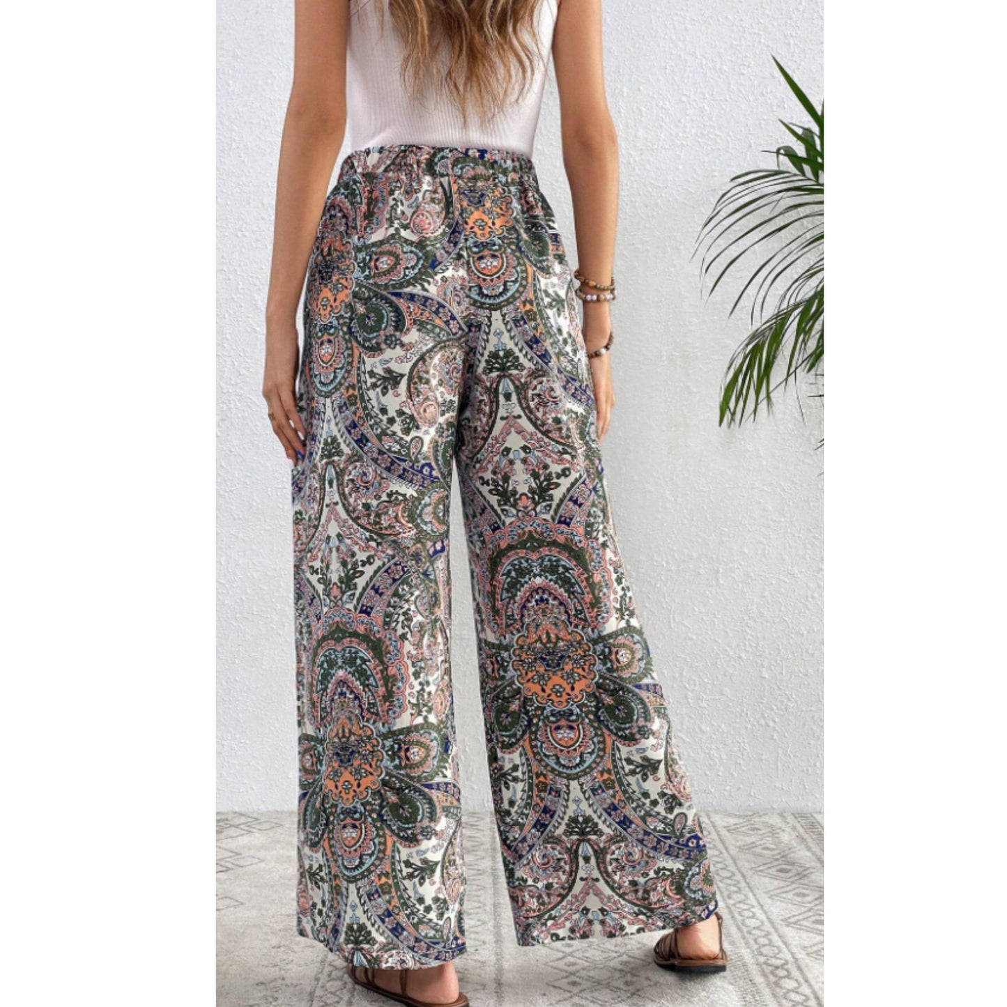 SHEIN Shein Womens Bottoms S / Multi-Color / 36 SHEIN - Paisley pattern pants