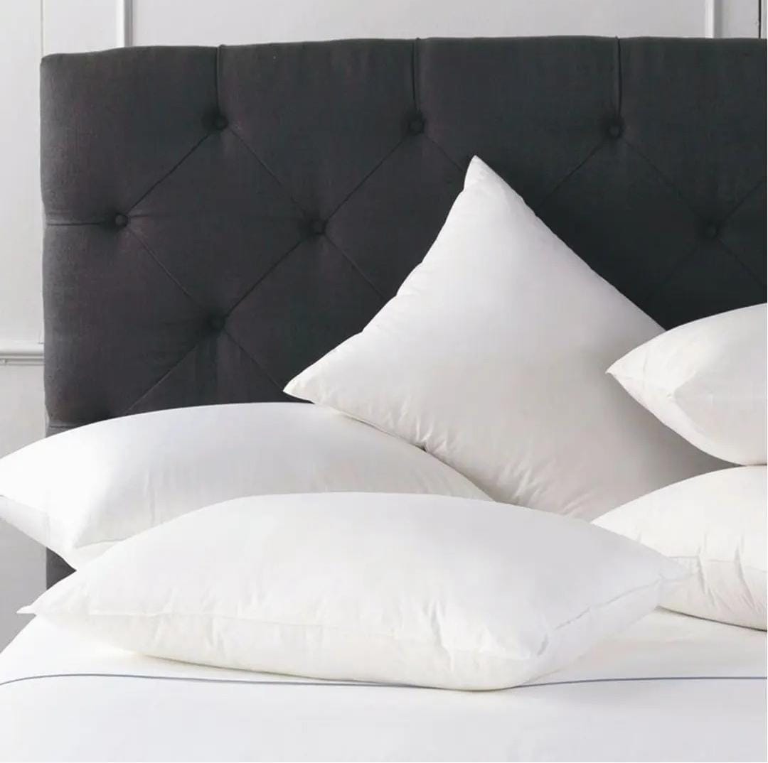 STELLA Pillows White STELLA - Everyday Pillow