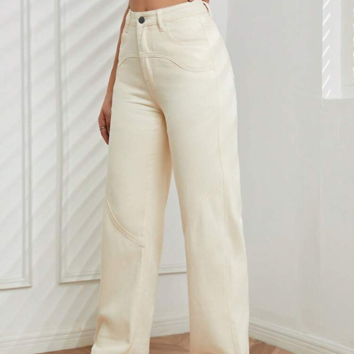 SHEIN - Solid Color Straight Leg Jeans