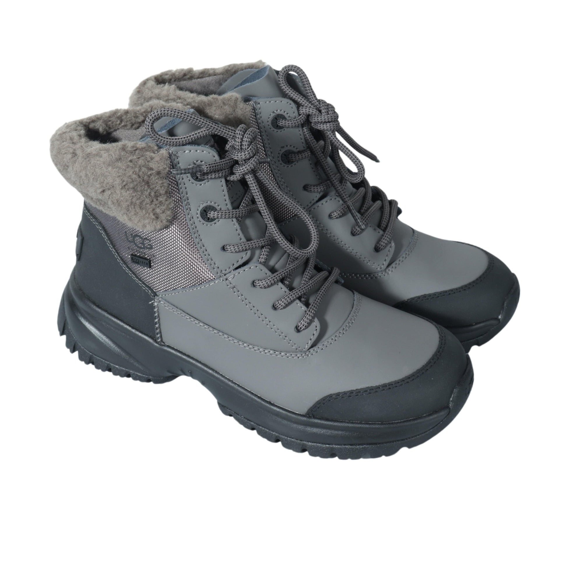 UGG Womens Shoes 38.5 / Grey UGG - Yose Fluff V2