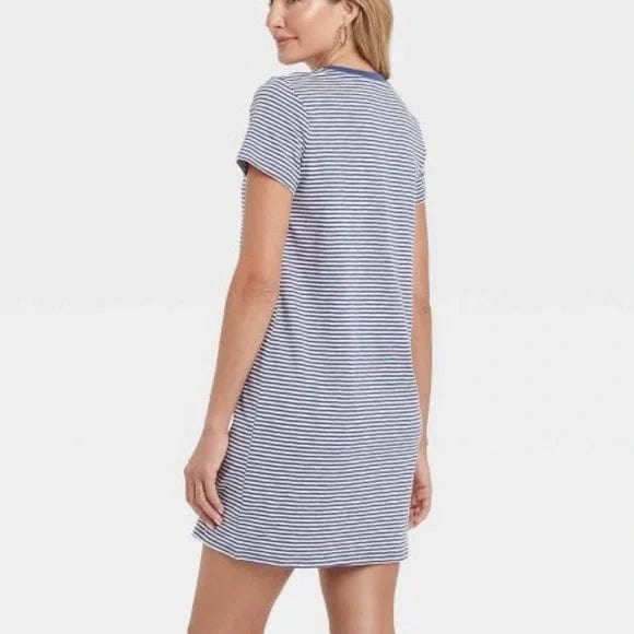 UNIVERSAL THREAD Womens Dress UNIVERSAL THREAD -  Short Sleeve T-Shirt Dress