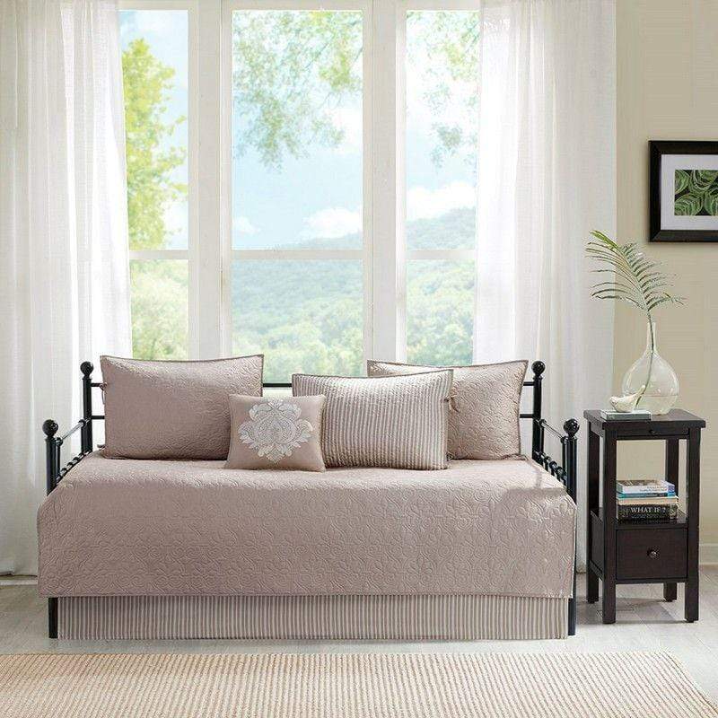 Madison Park Bedsheets & Pillowcases Twin / Beige Madison Park - Daybed Cover 3 Pieces Set
