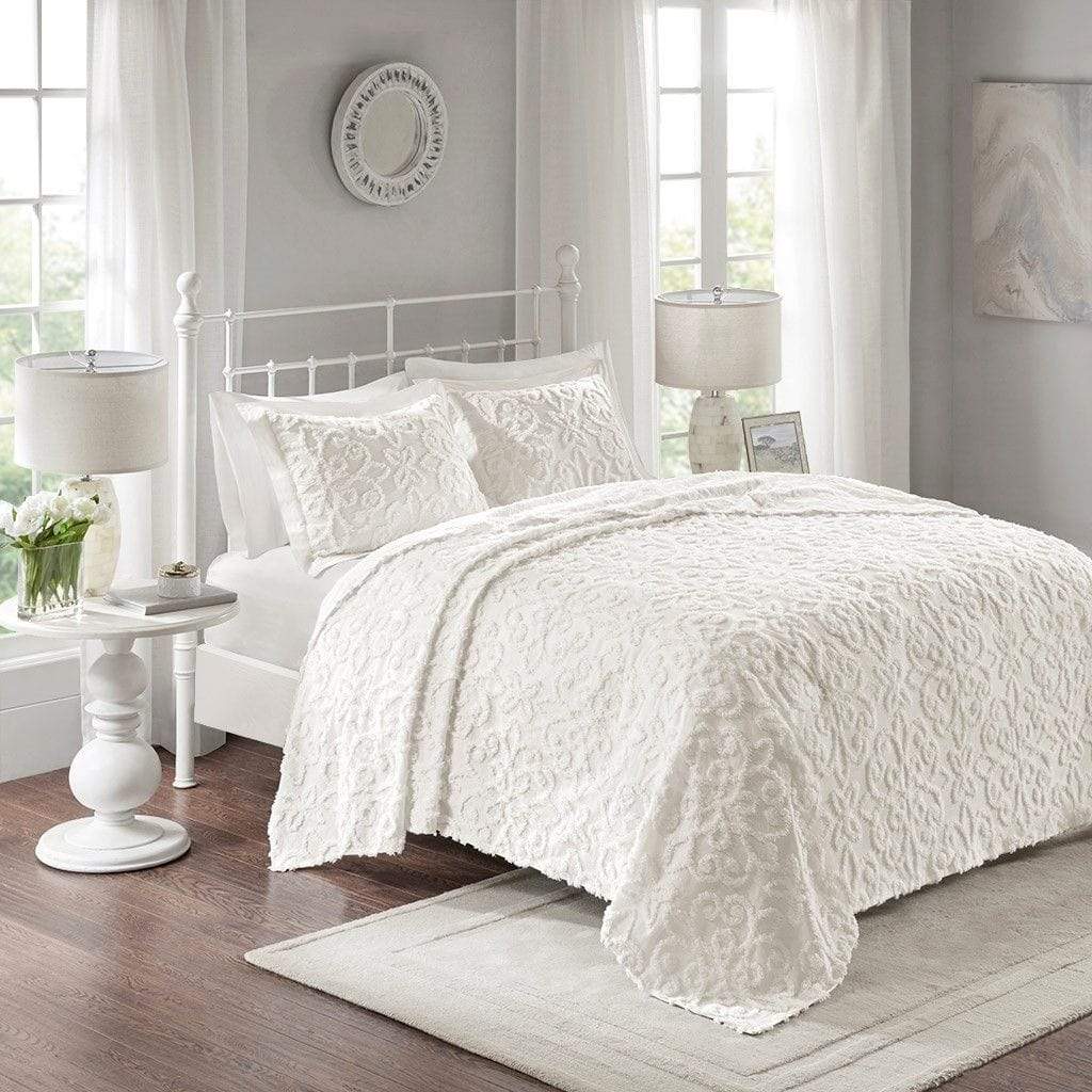 Madison Park Comforter/Quilt/Duvet White / King Cotton Chenille Bedspread Set of 3 Piece