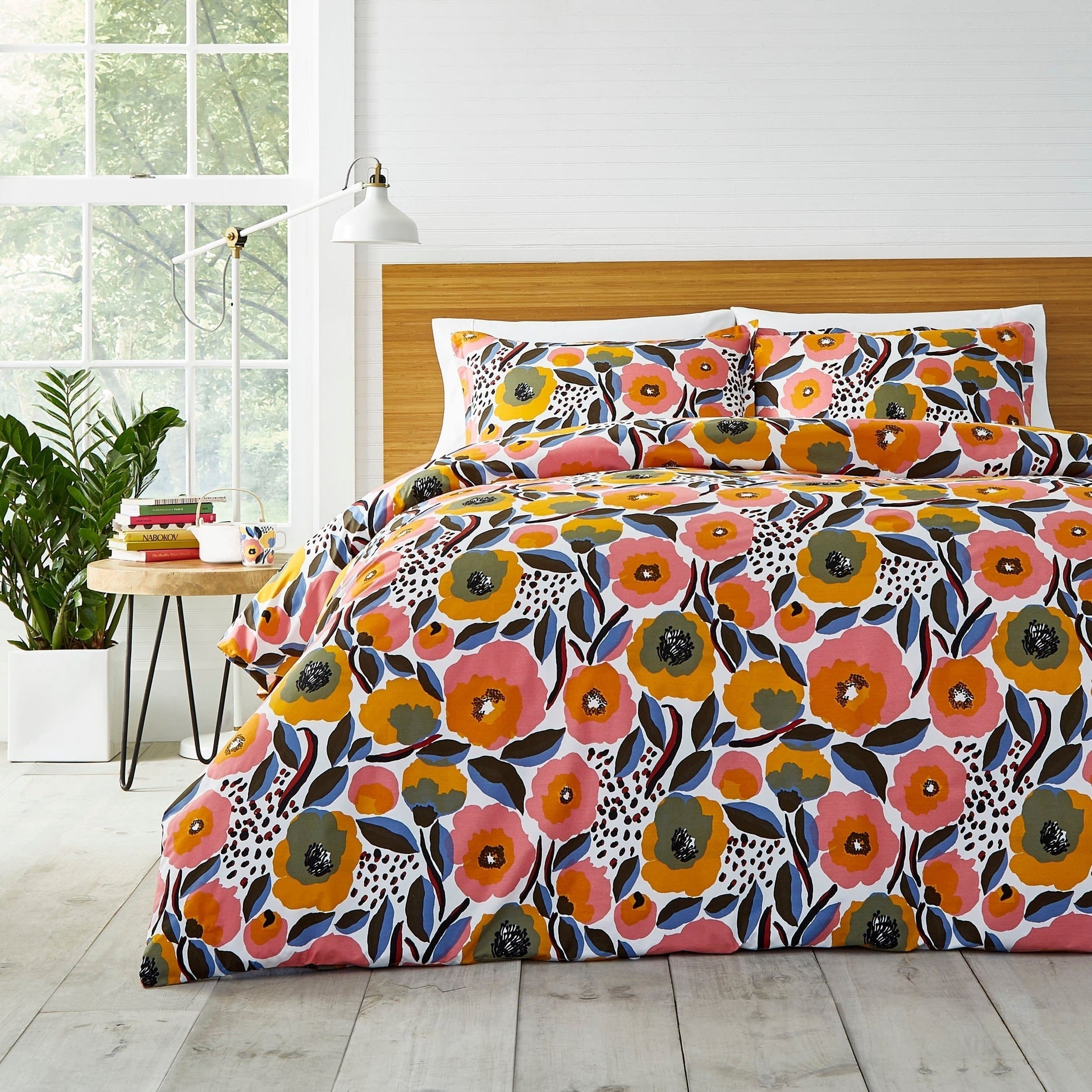 MARIMEKKO Comforter/Quilt/Duvet Full/Queen - 229cm x 244cm / Multicolor Rosarium Comforter Set - 3 Pieces