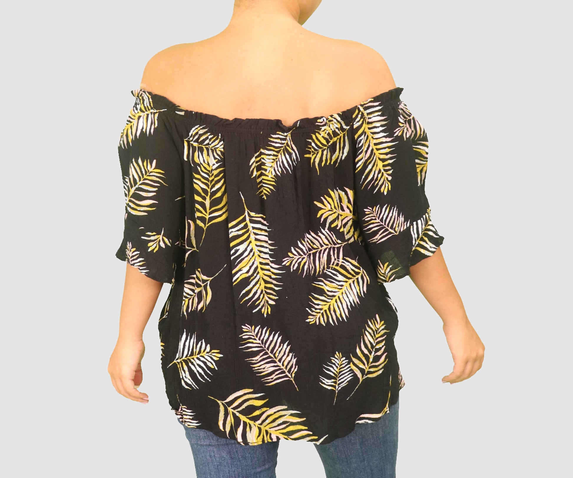 MAURICES Womens Tops XS / Black/ Multi Off Shoulder Short Sleeve Top