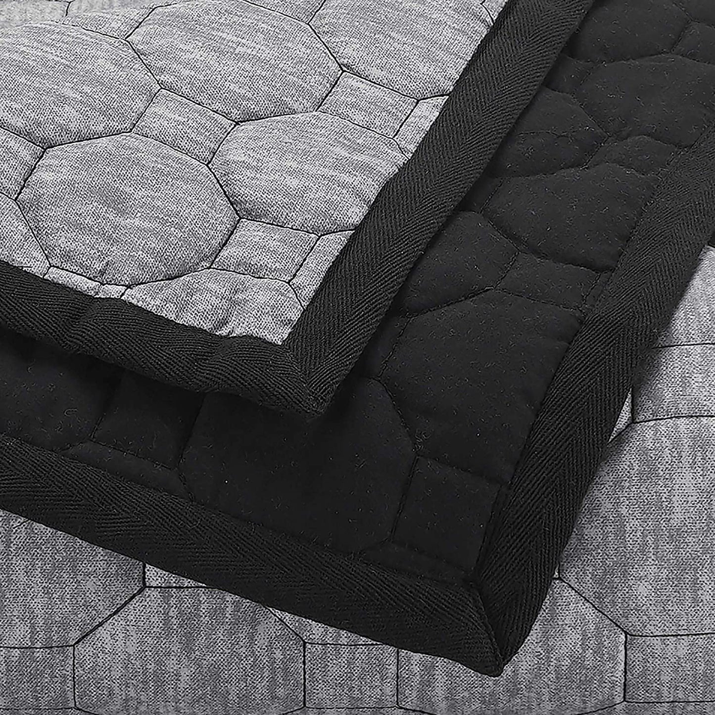 UTICA Comforter/Quilt/Duvet UTICA - Rockstar Geometric Microfiber 3 Piece Quilt Set